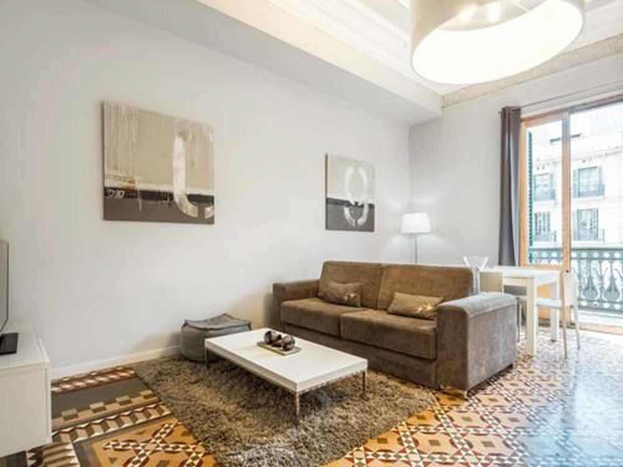 Rent Near Plaza De Catalunya *